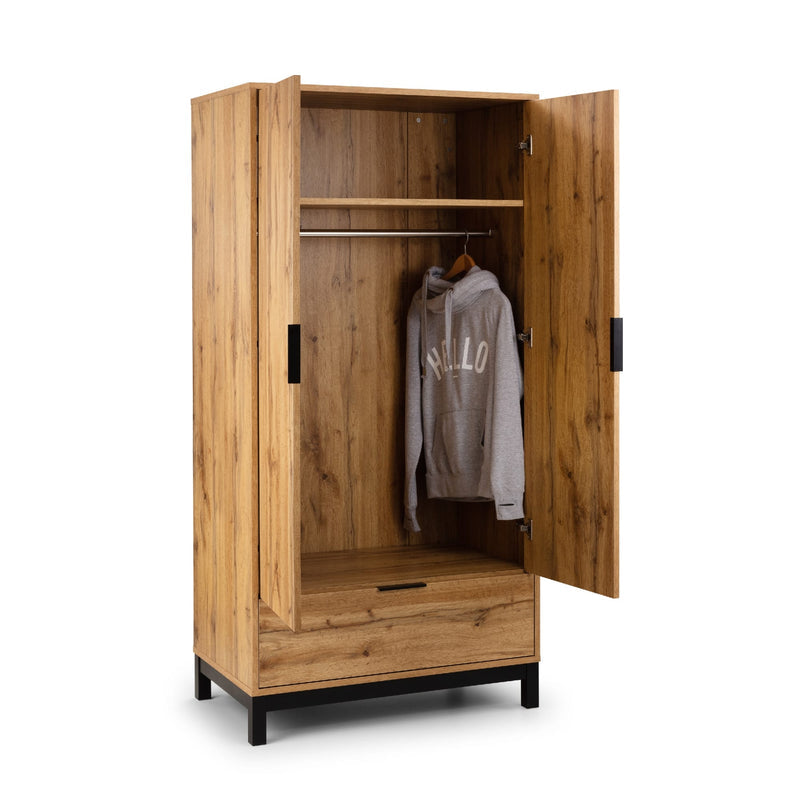 Bali Wardrobe