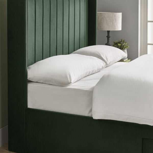 Leila Bed