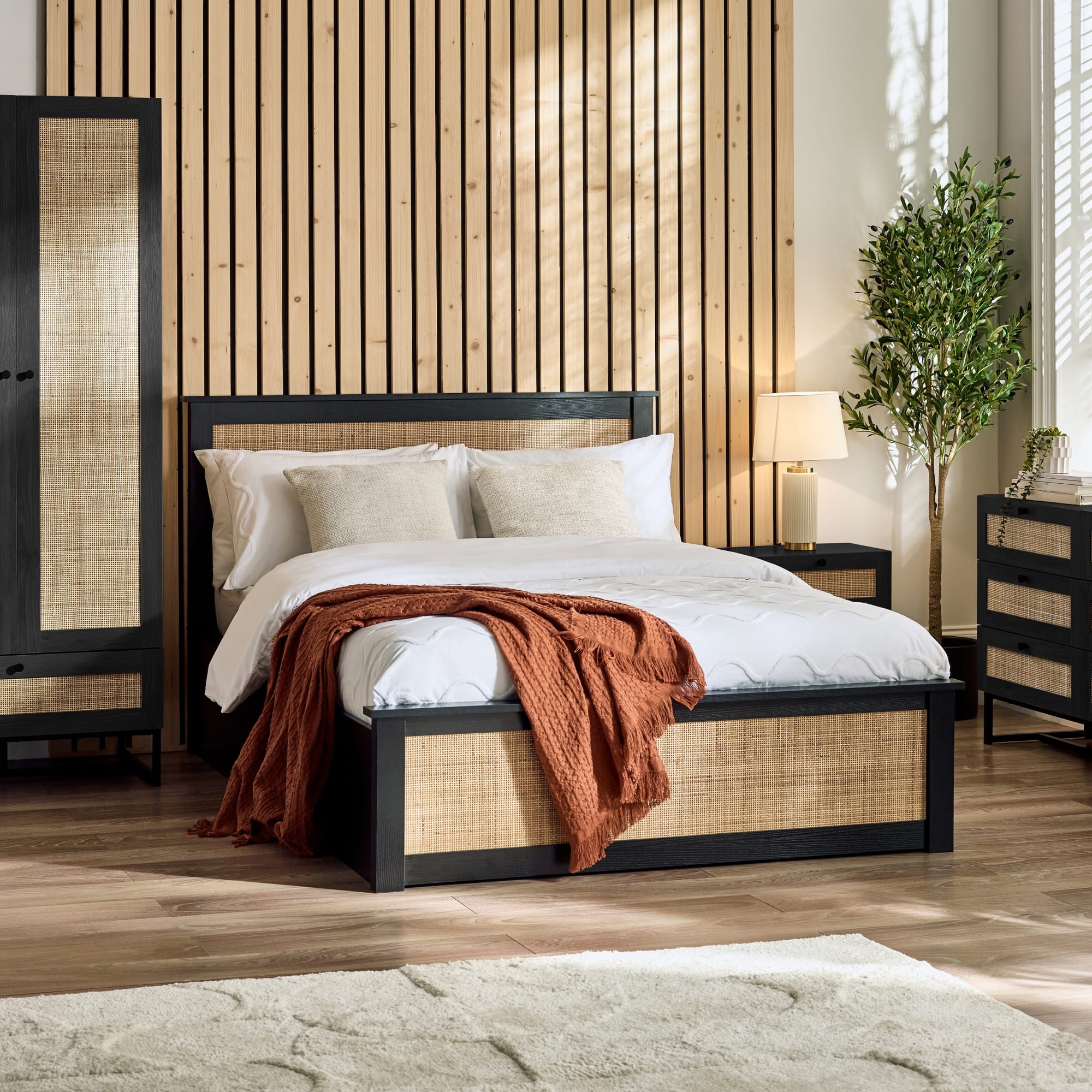 Padstow Rattan Bed Effect